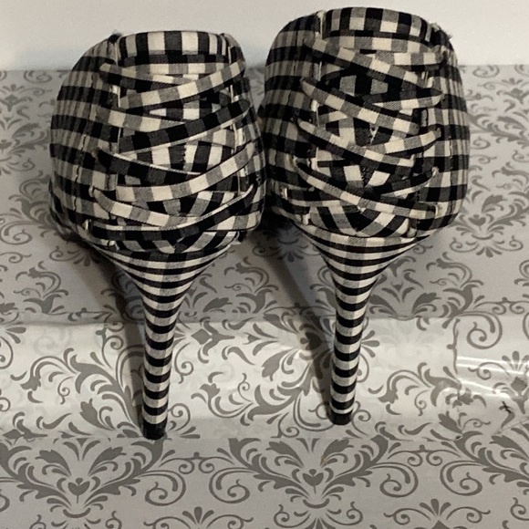 Cupid high heels shoes, size 6 - Picture 4 of 6